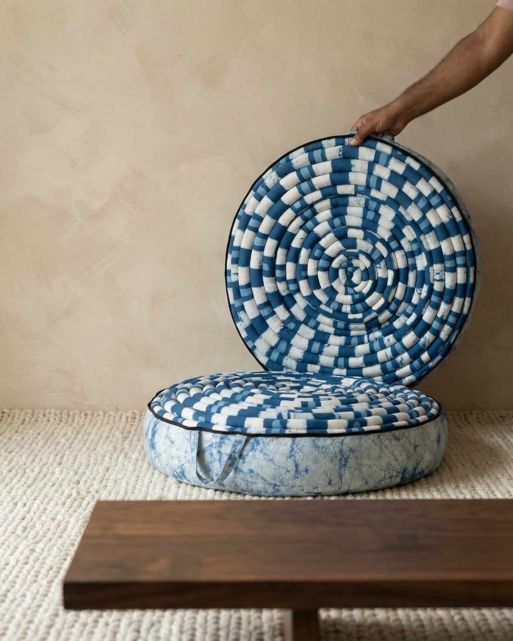 Carry-On Foldable Support Cushion